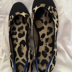 Rothy’s Black & Tan Leopard Print Flats – Women’s Eco‑Friendly Knit Shoes